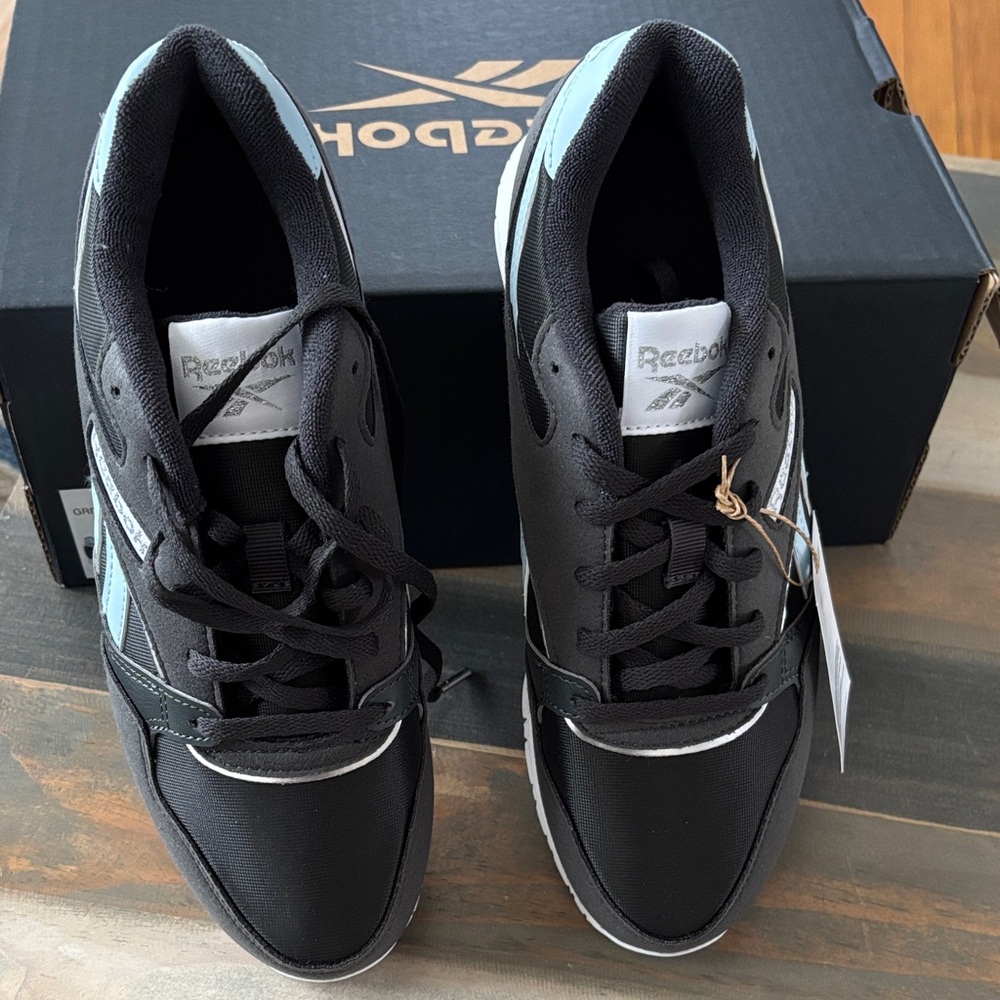 Reebok women’s Black and Gray Sneakers